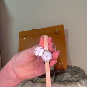 Wristwatch USED LOUIS VUITTON Tambour Bijou Secret Women Quartz silver pink